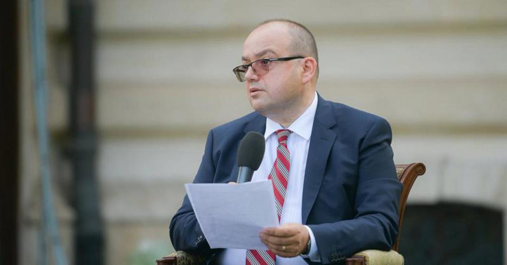 foto Valentin Naumescu