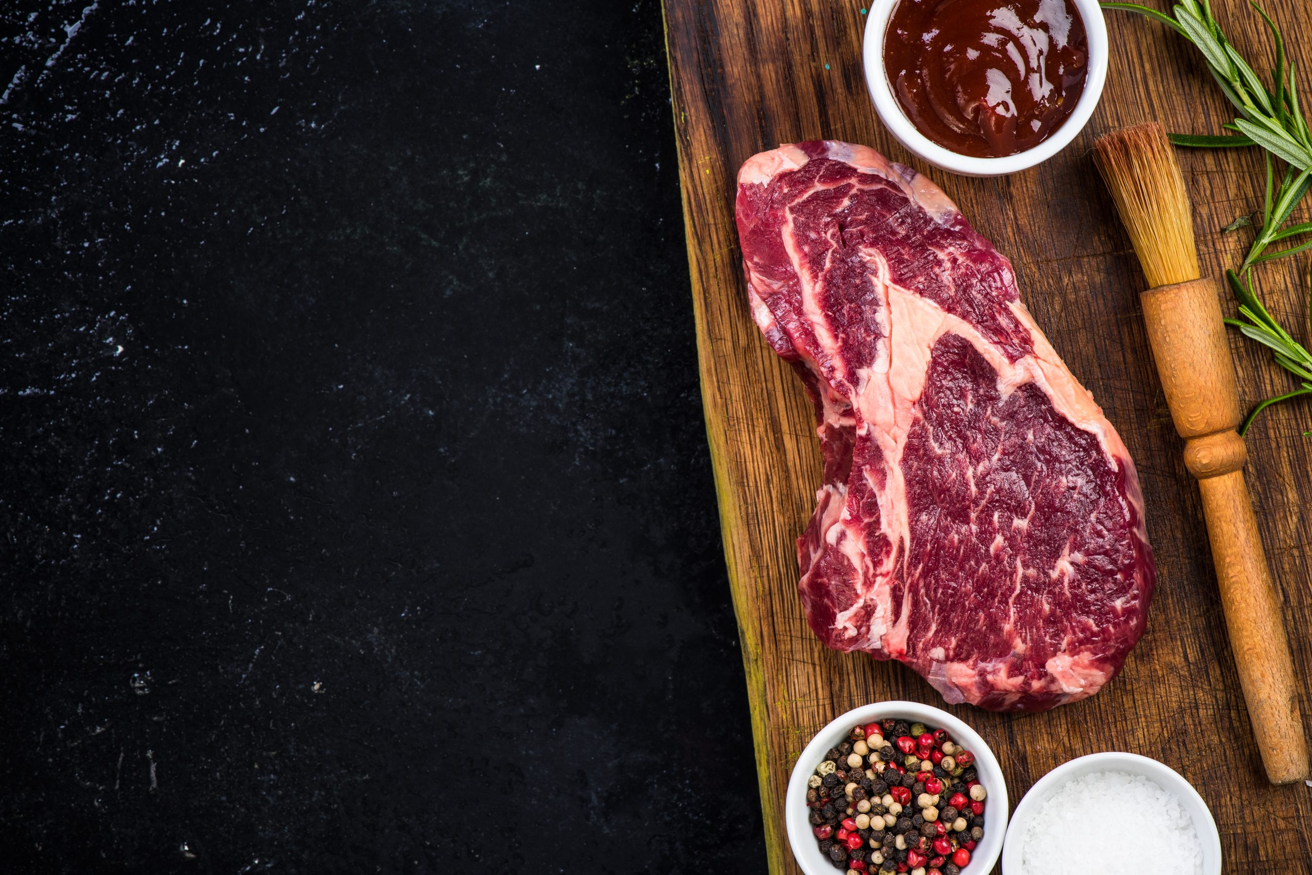 De la fermă la farfurie: avantajele cărnii Angus